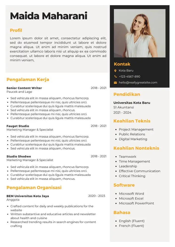 CV Kreatif 011